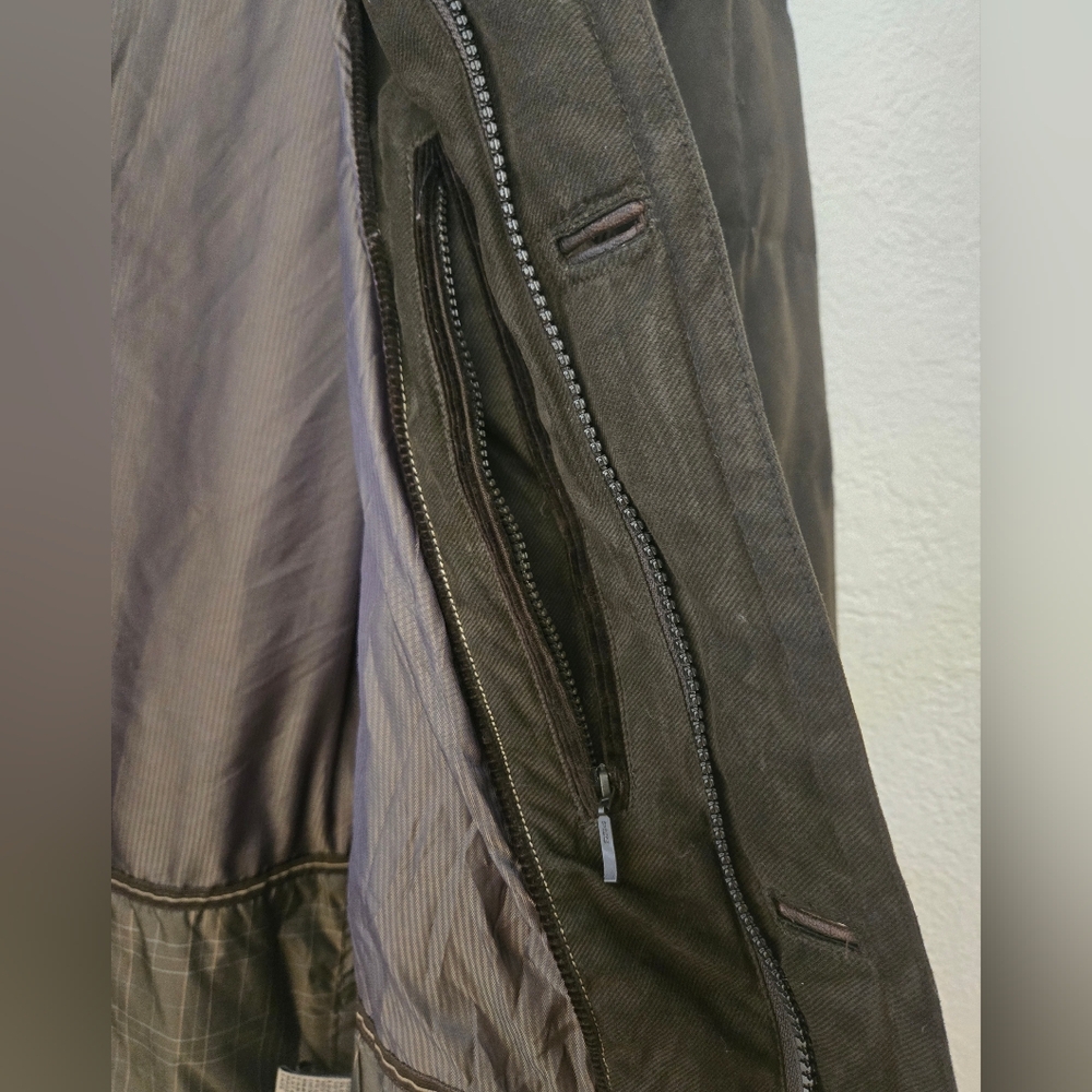 RAINFOREST JACKET - Picture 9 of 16